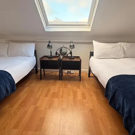 Located House For Big Groups