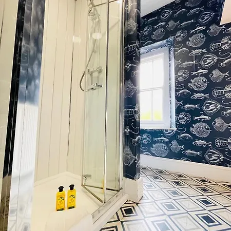 招待所 Located House For Big Groups 布里斯托