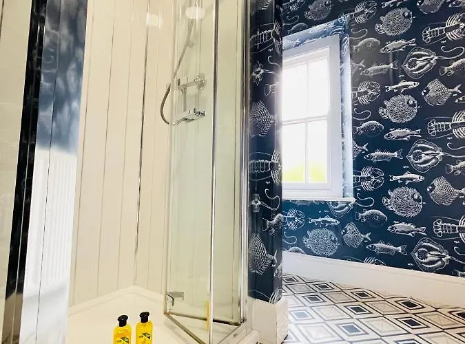 Penzion Located House For Big Groups Bristol